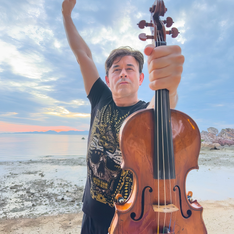 أليكسي إيجودسمان وأوركسترا بلا حدود