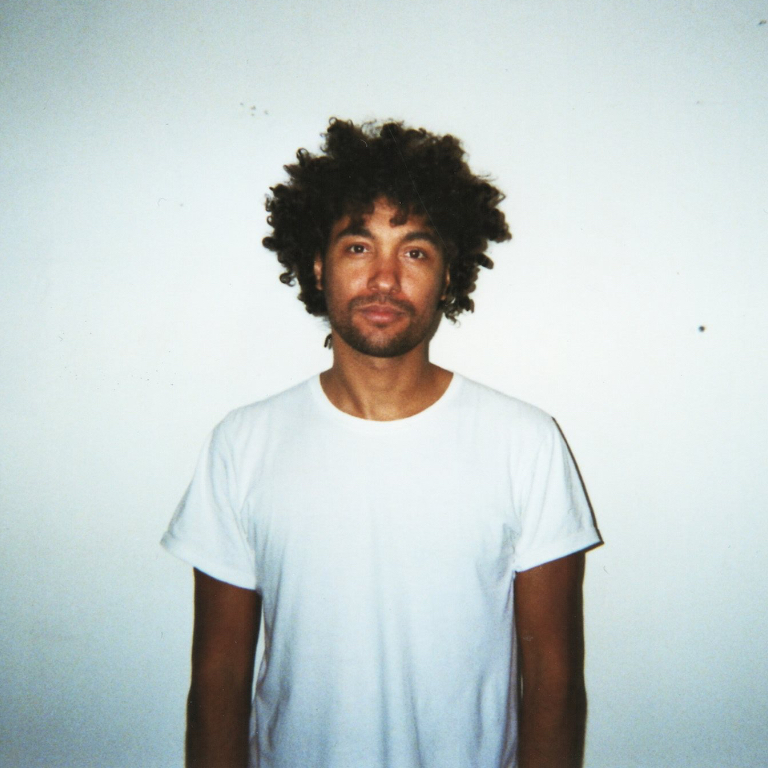 دي جي اند مي