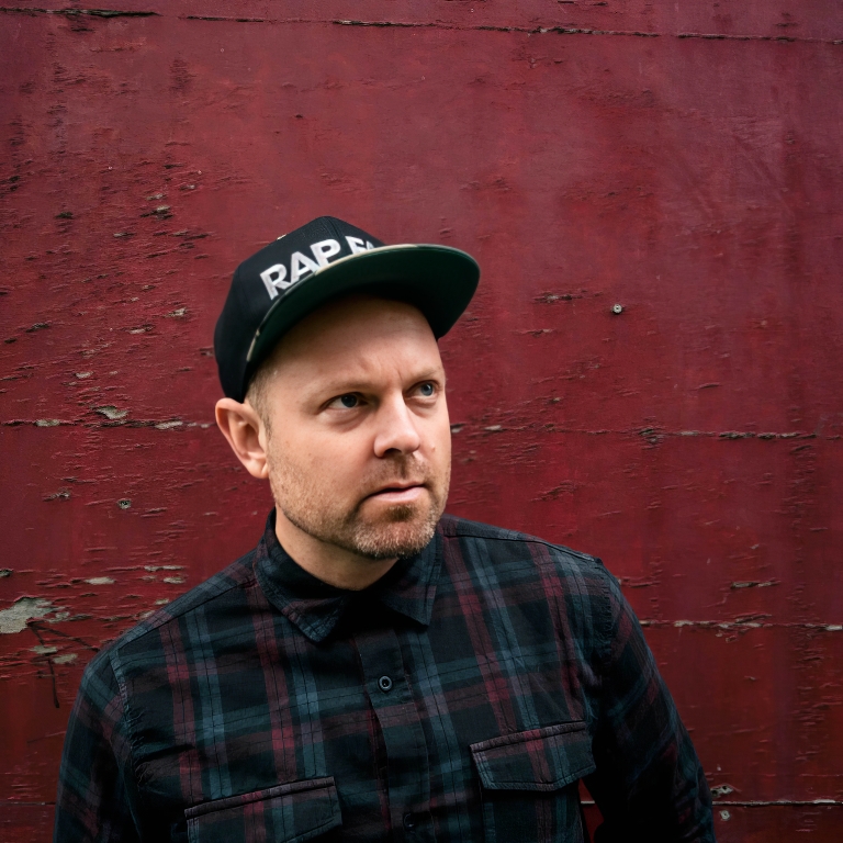 DJ Shadow