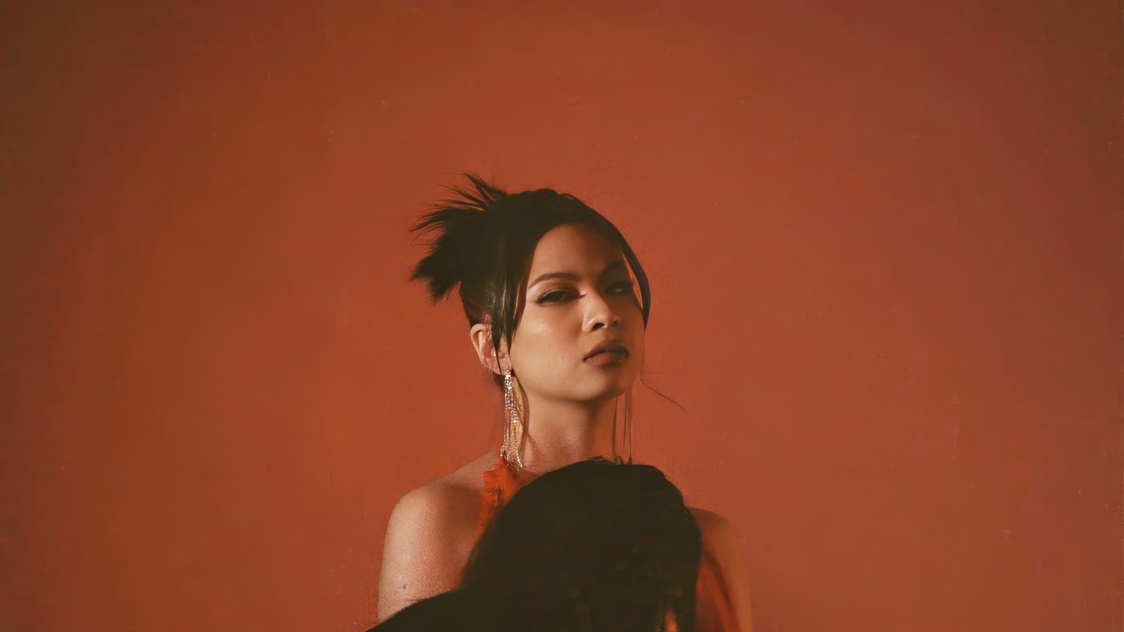 Janine Tenoso Janine Tenoso