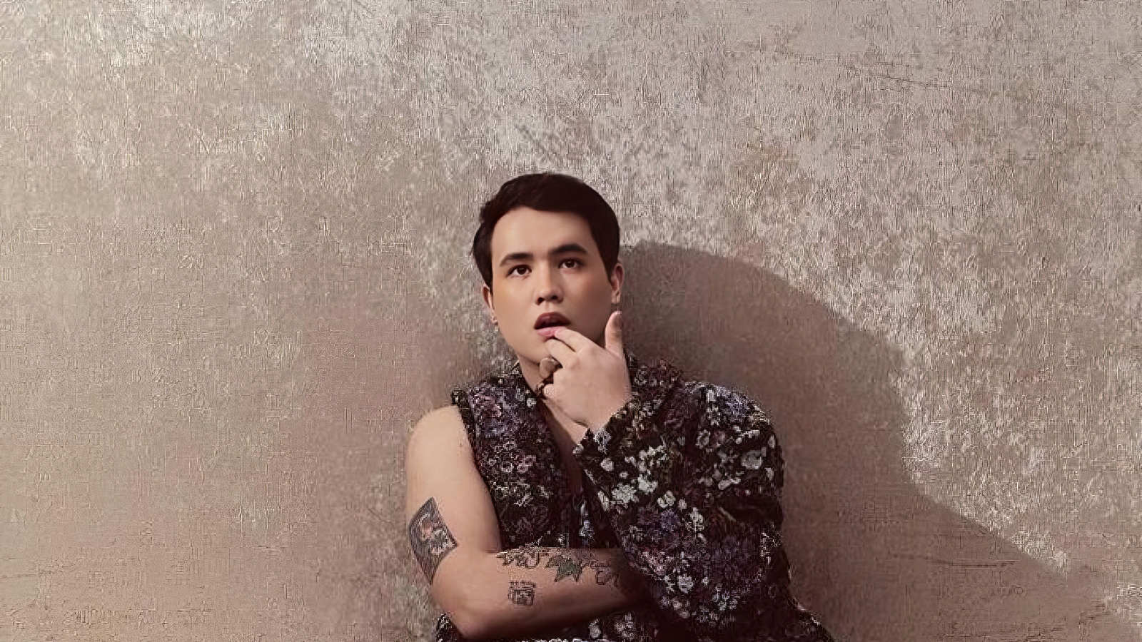 Juan Karlos Labajo Juan Karlos Labajo