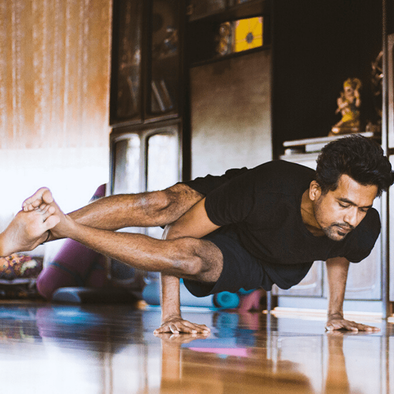 كارثيك - أناندا يوغا