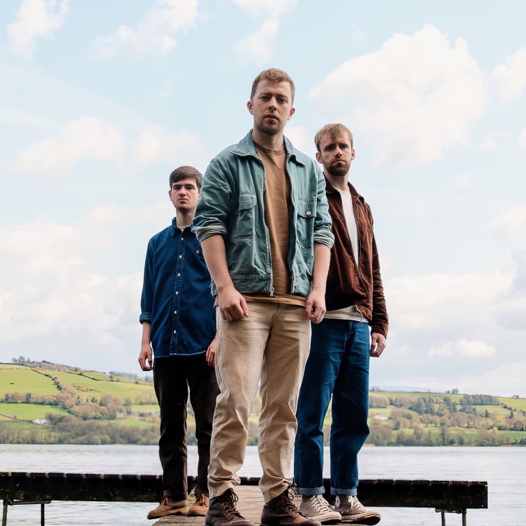 فرقة كينغفيشر