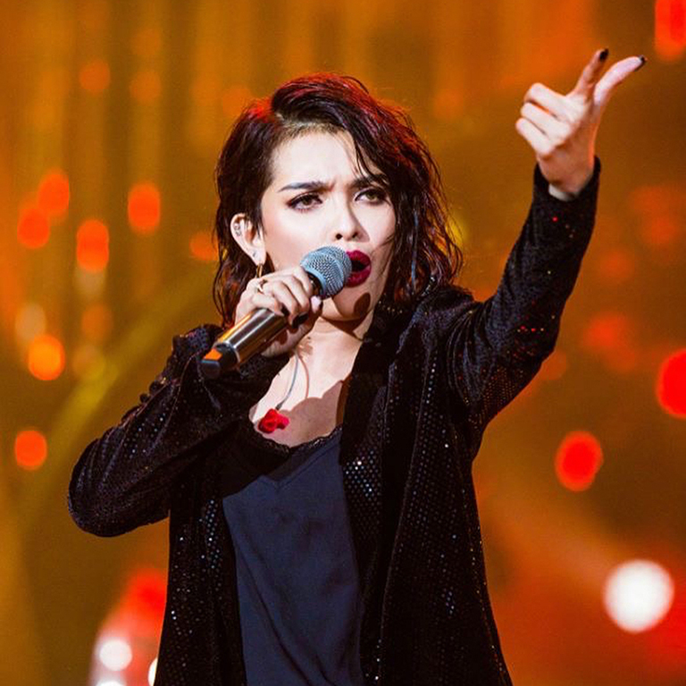 كيزي تاندينغان