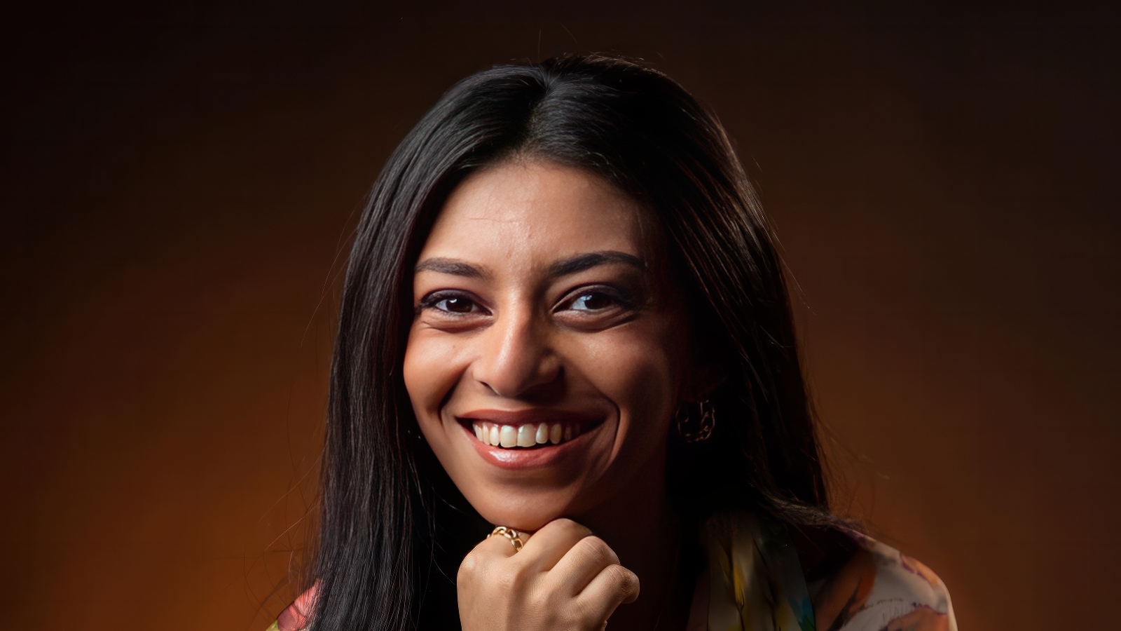 Laura Mekhail Laura Mekhail