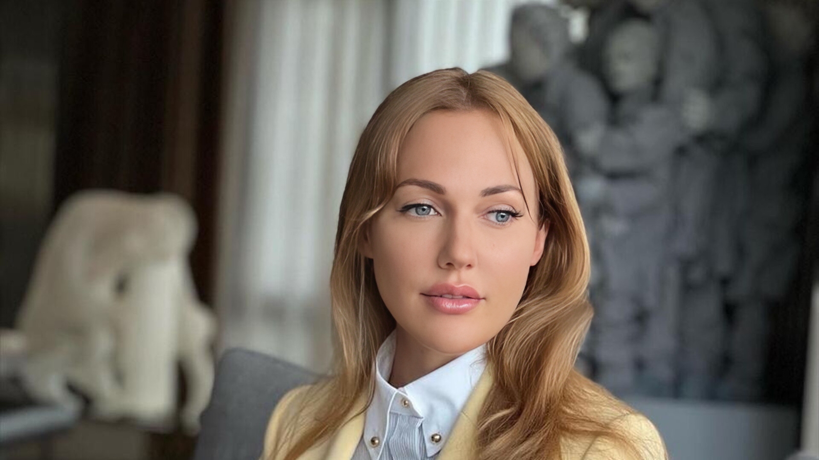 Meryem Uzerli Meryem Uzerli
