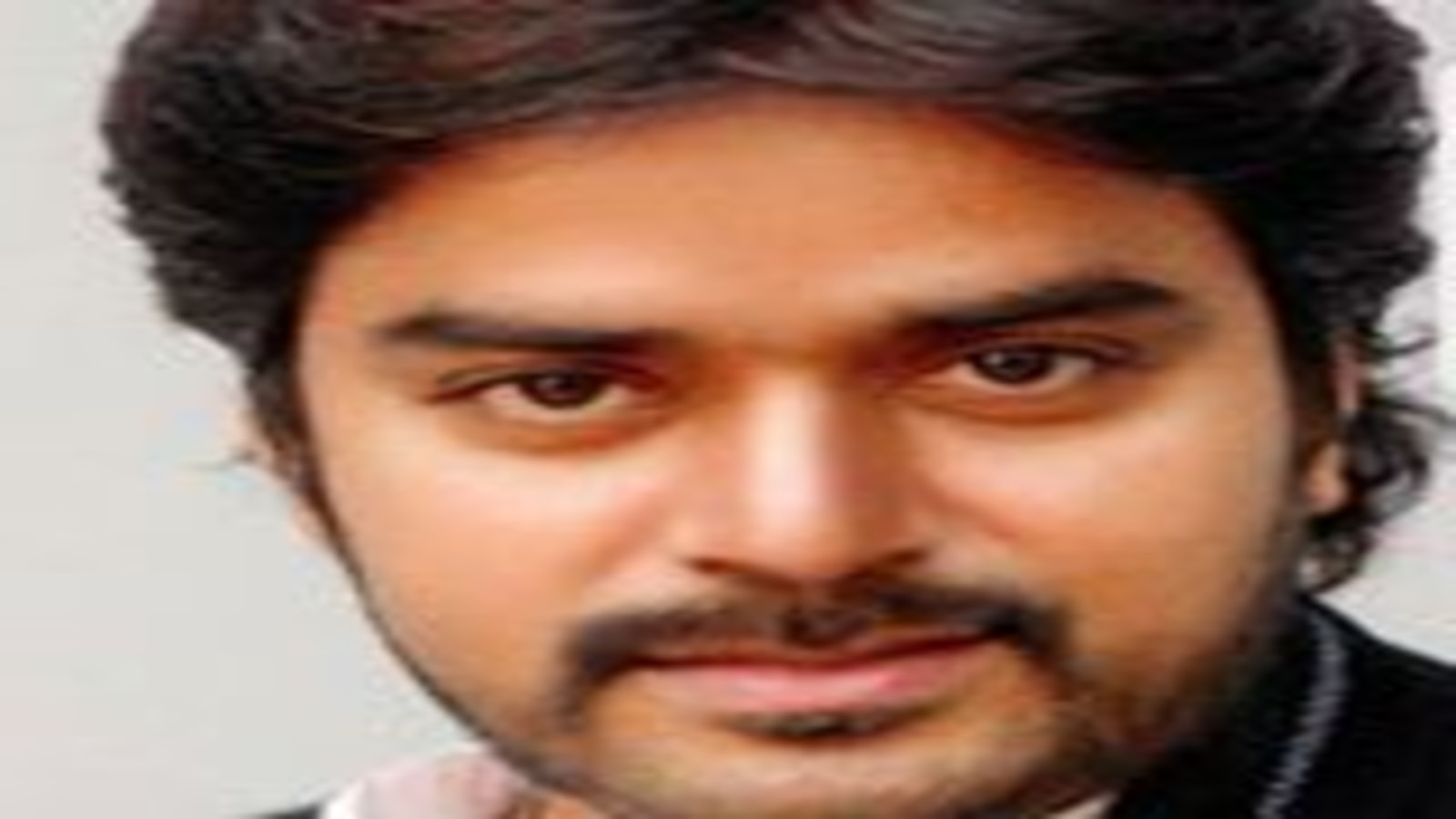 نظير مينالي