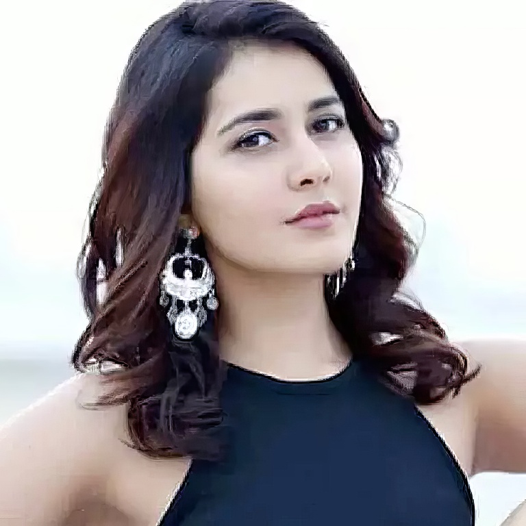 Raashi Khanna