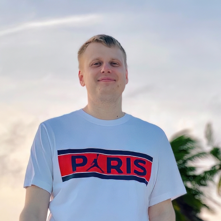 Slava Komissarenko / Слава Комиссаренко