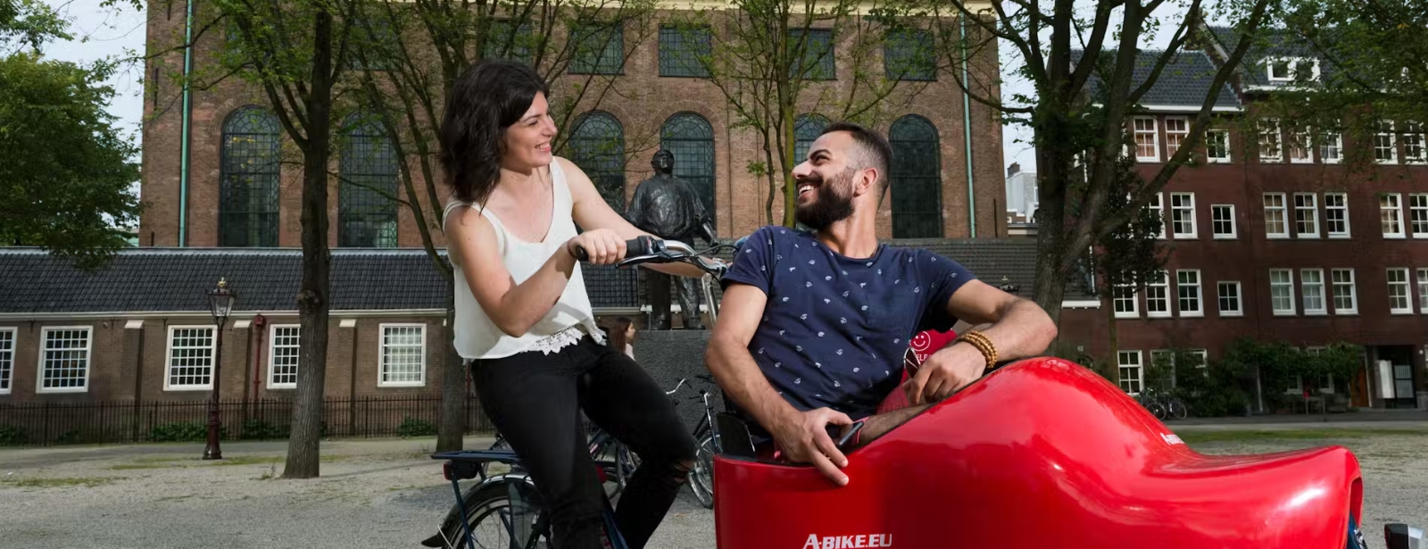أمستردام: جولة بالدراجة الهوائية مع مرشد