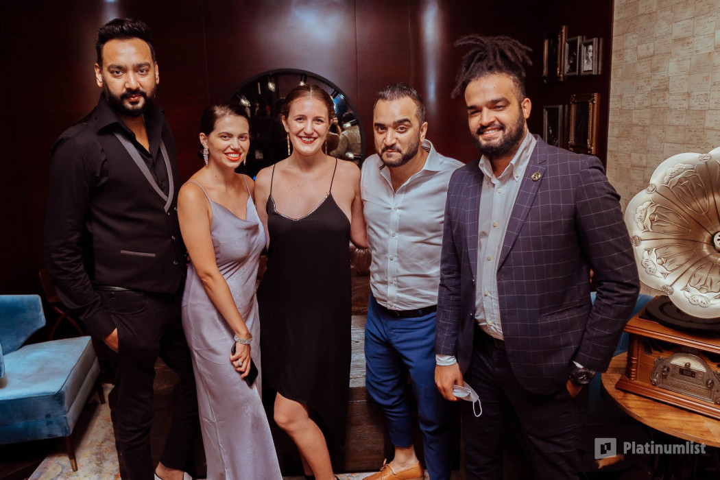 3qrg6z استديو الصور :دبي في القتل في سبيكيزي: الموسيقية! 3qrg6z استديو الصور :دبي في القتل في سبيكيزي: الموسيقية!