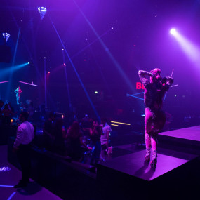 BLACK presents NOIR w/ Yann Turner & DJ Slim in Dubai: Gallery Photo 387ojn