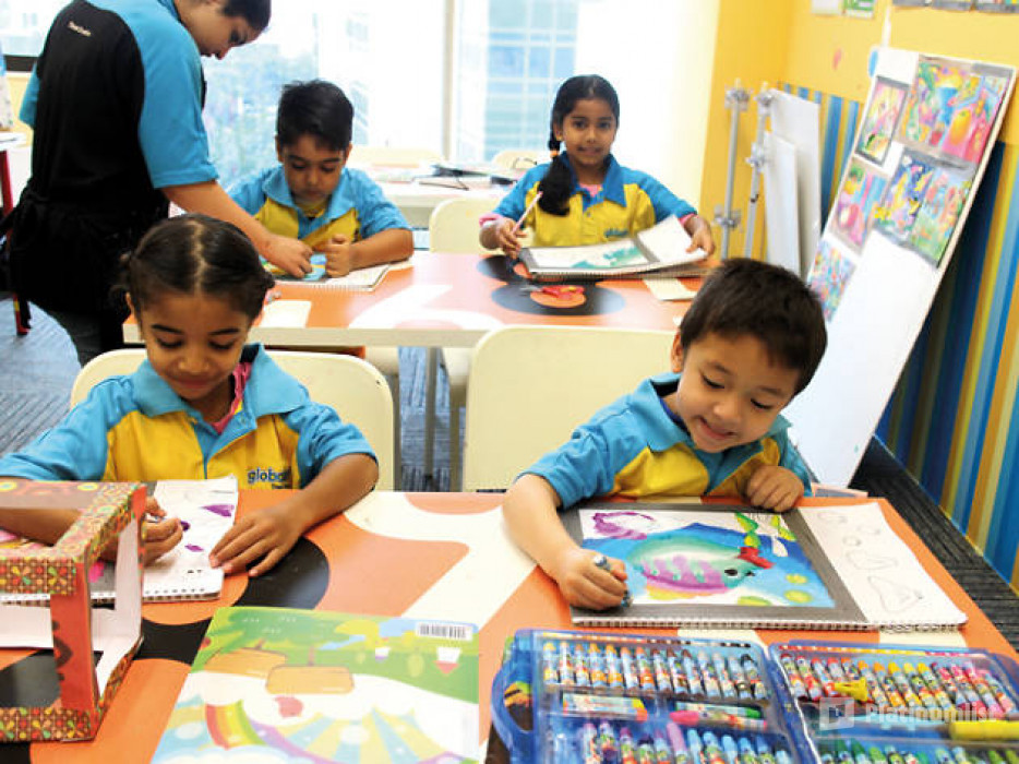 Globalart in Riyadh: Gallery Photo n1yybn