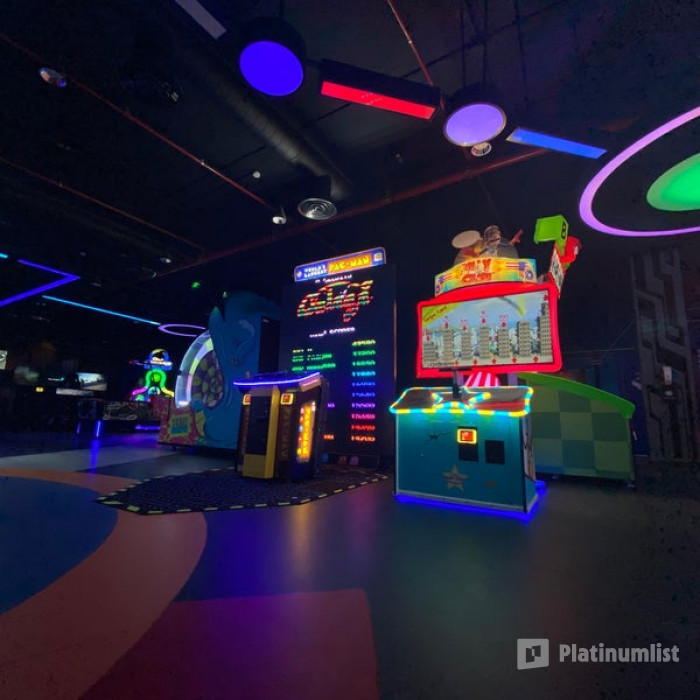 zov14n استديو الصور :الرياض في بلانت اكس