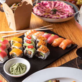 3egrqn استديو الصور :دبي في Friday Feast at Sheraton Grand Hotel