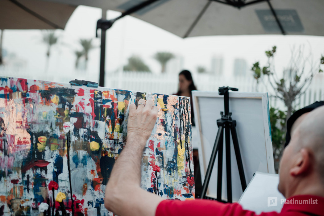 zgj04z استديو الصور :دبي في Paint & Sip