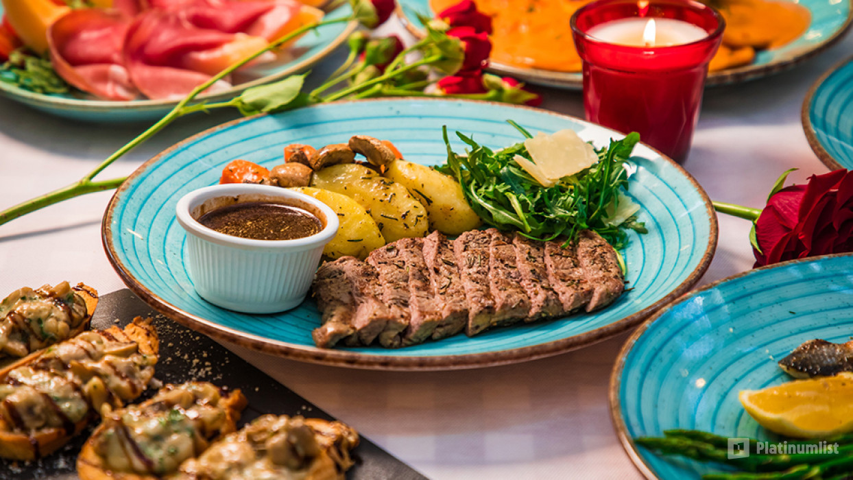 3e44mn استديو الصور :دبي في Valentine’s Special Dinner in Al Dente