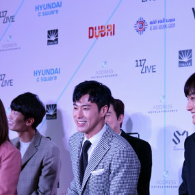 x344d3 استديو الصور :دبي في SMTOWN LIVE WORLD TOUR VI IN DUBAI