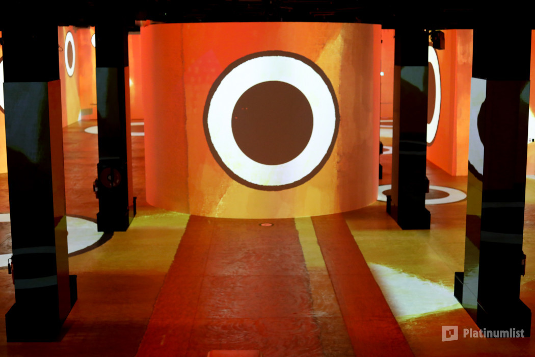 zm4py8 استديو الصور :دبي في التجربة المبهرة في معرض الفنون الرقمية: إنفينيتي دي لوميير