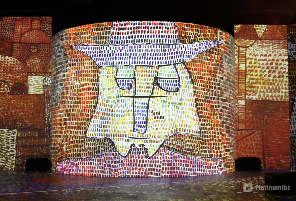 Gaudí & Kandinsky & Klee: Raise Vibration - The Immersive Experience at Infinity Des Lumieres in Dubai: Gallery Photo z91rdq Gaudí & Kandinsky & Klee: Raise Vibration - The Immersive Experience at Infinity Des Lumieres in Dubai: Gallery Photo z91rdq