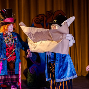 New Year in Wonderland - Новый год в Стране Чудес in Dubai: Gallery Photo 3qber8