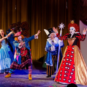 New Year in Wonderland - Новый год в Стране Чудес in Dubai: Gallery Photo 35dy0d