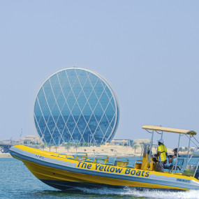 Photo from 45-minute Yas Experience Abu Dhabi Sightseeing Boat Tour in Abu Dhabi: Gallery Photo zw5j4e