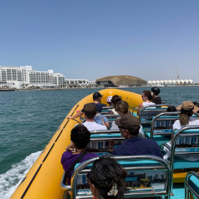 Photo from 75-minute Yas Island Abu Dhabi Sightseeing Boat Tour in Abu Dhabi: Gallery Photo 3y58w4