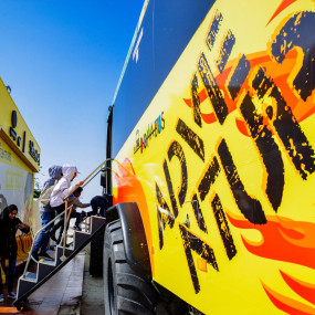 Monster Bus Desert Adventure Tour in Doha: Gallery Photo zoow96