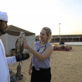 Photo from رحلة سفاري فاخرة على الكثبان الحمراء مع ركوب الجمل و3 أنواع من المأكولات في مخيم الخيمة in دبي: Gallery Photo 3dkx7b