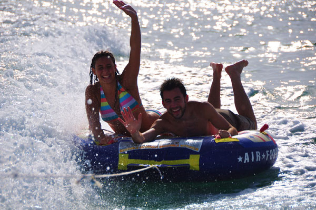 3pvpe3 استديو الصور :دبي في Big Mable/Donut Ride at Jumeriah 3pvpe3 استديو الصور :دبي في Big Mable/Donut Ride at Jumeriah