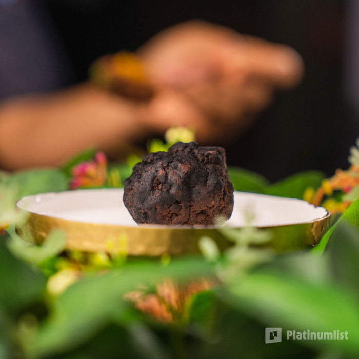 3y5wdq استديو الصور :دبي في تجربة الفصول (Seasons) لتذوق الحلويات الفاخرة في مطعم بريكس