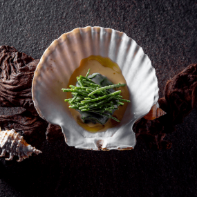 Photo from IMAGINARY ART Show in KRASOTA Restaurant in Dubai: Gallery Photo z7yj2g