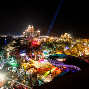 zgewrn استديو الصور :دبي في Aquaventure Emoji Party at Atlantis, The Palm