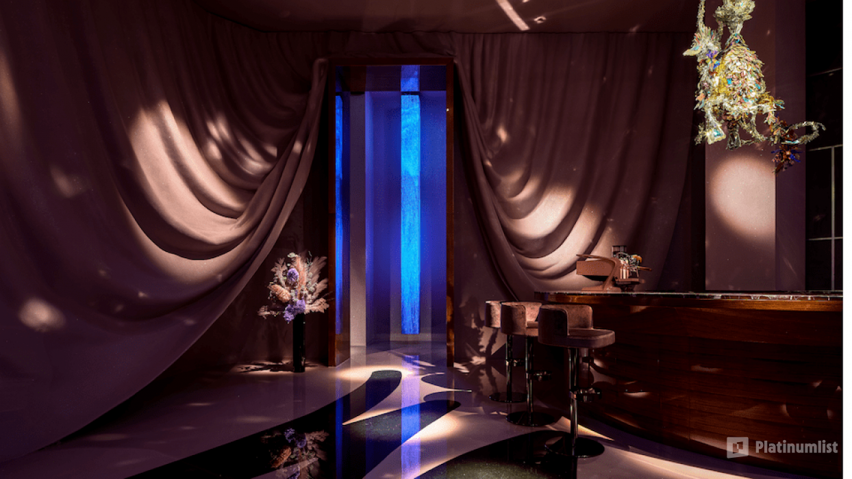 IMAGINARY FUTURE Show in KRASOTA Restaurant in Dubai: Gallery Photo 3pey90