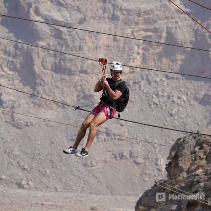 zm47ow استديو الصور :رأس الخيمة في جولة منزلقات جبل جيس