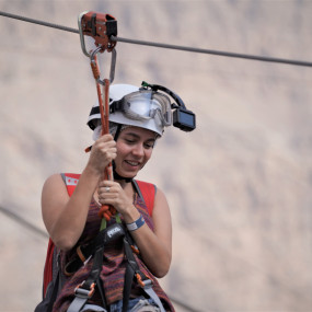 n089x6 استديو الصور :رأس الخيمة في جولة منزلقات جبل جيس