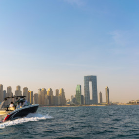 Dubai Private Yacht Tour in Dubai : Galerie de photos 3r50rv