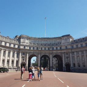 Photo from Westminster 3 Hour Walking Tour & Westminster Abbey in London: Gallery Photo zw5wge