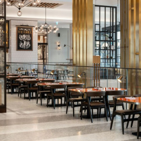 38v9g1 استديو الصور :دبي في بوفيه عشاء فاخر في أتلانتس ذا رويال