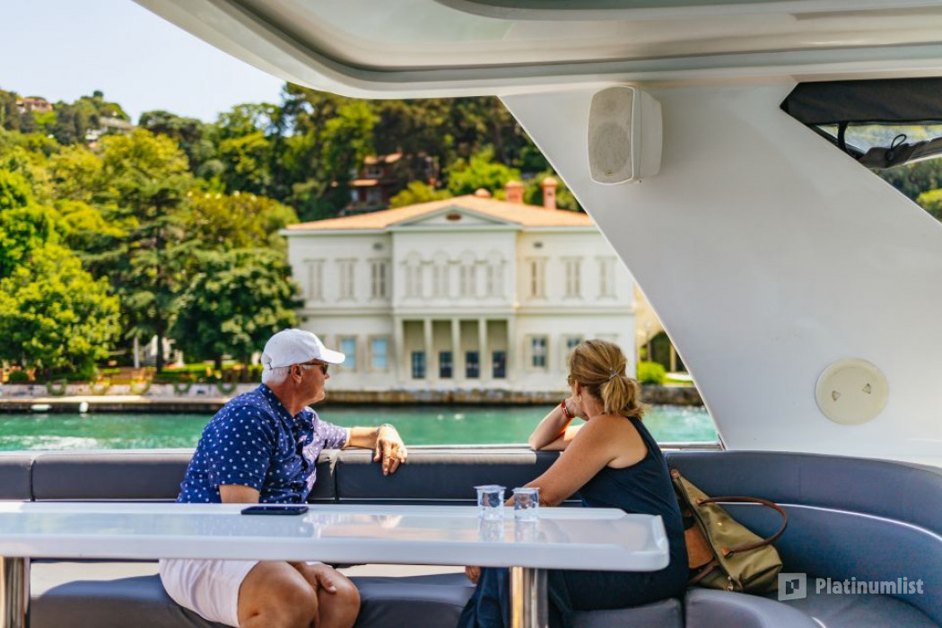 Bosphorus Yacht Cruise with Stopover on Asian Side in Istanbul: Gallery Photo 38v97q