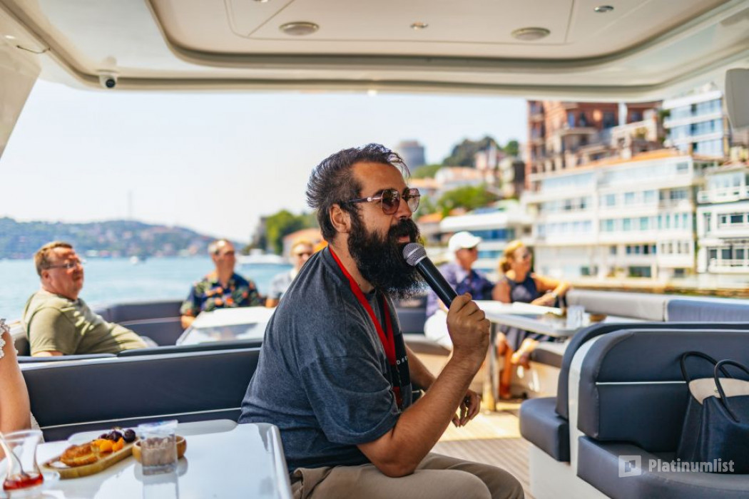 Bosphorus Yacht Cruise with Stopover on Asian Side in Istanbul: Gallery Photo zoo5v6 Bosphorus Yacht Cruise with Stopover on Asian Side in Istanbul: Gallery Photo zoo5v6