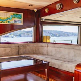 Photo from Bosphorus Yacht Cruise with Stopover on Asian Side in Istanbul: Gallery Photo 3qb2r1