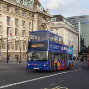 z91m4q استديو الصور :لندن في جولة باص لندن هوب أون هوب أوف ليوم واحد