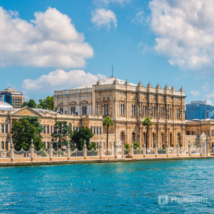 Dolmabahce Palace Skip-the-Line Tickets with Audio Guide in Istanbul: Gallery Photo n08yv9