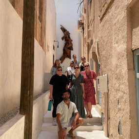 35d1y6 استديو الصور :المنامة في جولة مشي تعريفية في المحرق