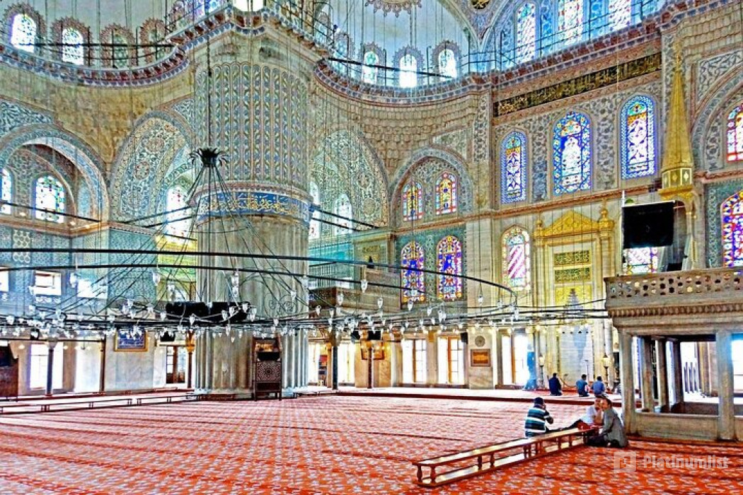 Istanbul: Basilica Cistern, Bosphorus Cruise, Hagia Sophia, Blue Mosque, Grand Bazaar, Guided Tour in Istanbul: Gallery Photo zm4975