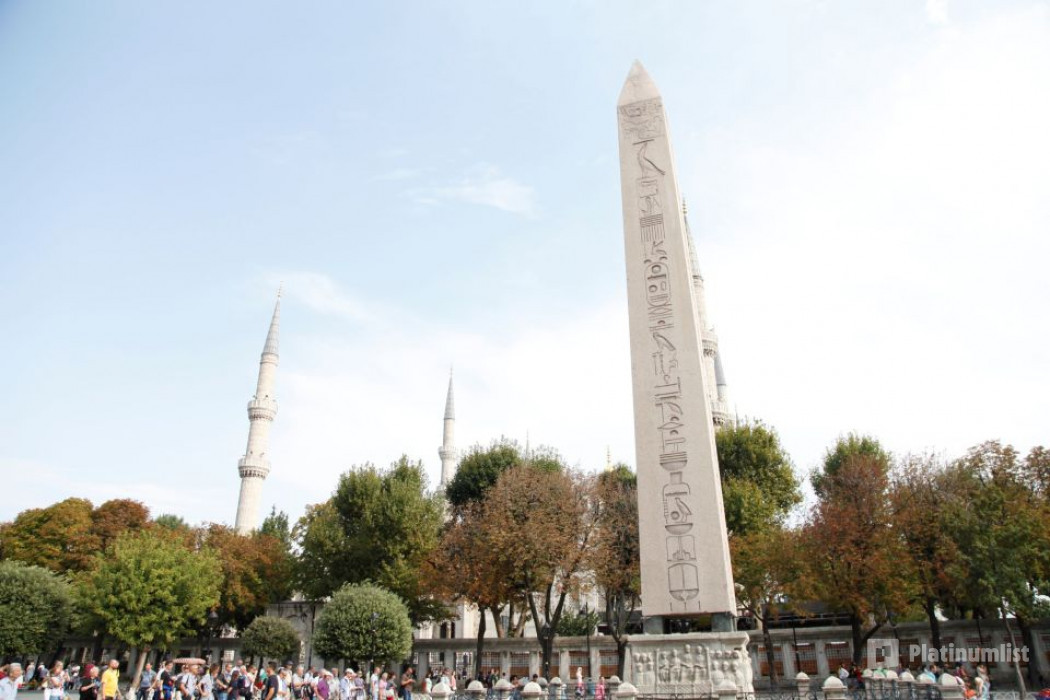 3r5v0v استديو الصور :إسطنبول في جولة لأبرز معالم اسطنبول: قصر توبكابي والحرملك، وصهريج البازيليك، والمسجد الأزرق، وآيا صوفيا، مع مرشد خبير.