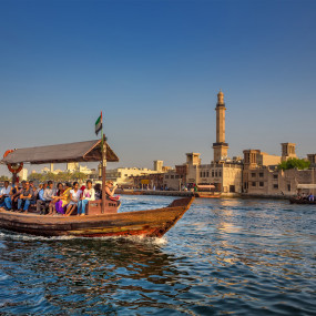 Photo de Dubai City Tour with Blue Mosque and Burj Khalifa Ticket dans Dubai : Galerie Photo 35dp56