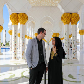 3b87qp استديو الصور :دبي في جولة في متحف اللوفر أبوظبي والمسجد الكبير من دبي